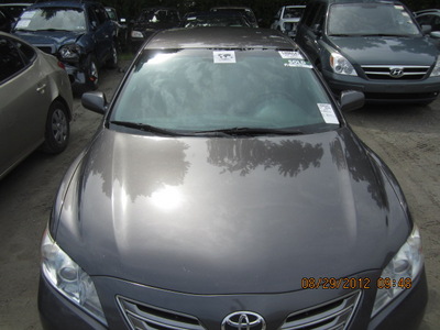 toyota camry hybrid