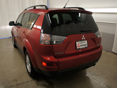 mitsubishi outlander 2009 red suv es gasoline 4 cylinders front wheel drive automatic 44060