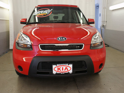 kia soul 2011 red hatchback gasoline 4 cylinders front wheel drive automatic 44060