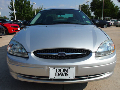 ford taurus 2003 silver sedan lx gasoline 6 cylinders front wheel drive automatic 76011