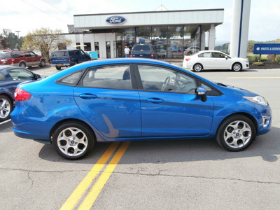 ford fiesta 2011 blue sedan sel gasoline 4 cylinders front wheel drive automatic 13502