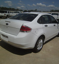 ford focus 2008 white sedan gasoline 4 cylinders front wheel drive automatic 75503