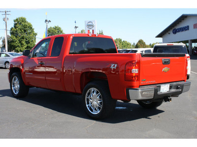 chevrolet silverado 1500 2010 red lt z71 8 cylinders automatic 98632