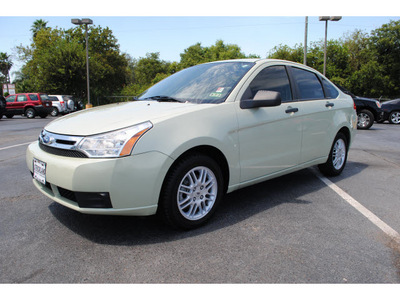 ford focus 2010 green sedan se gasoline 4 cylinders front wheel drive automatic with overdrive 77581