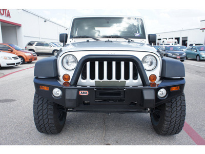 jeep wrangler 2011 silver suv sport gasoline 6 cylinders 4 wheel drive 6 speed manual 76543