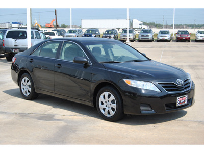 toyota camry 2011 red sedan le gasoline 4 cylinders front wheel drive automatic with overdrive 77469