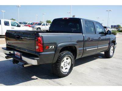 chevrolet silverado 1500 2004 ls gasoline 8 cylinders 4 wheel drive automatic 76503