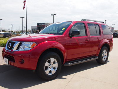 nissan pathfinder 2012 dk  red suv gasoline 6 cylinders 2 wheel drive automatic with overdrive 76018