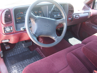 chevrolet c k 1500 series 1996 red pickup truck c1500 silverado gasoline v8 rear wheel drive automatic 77802