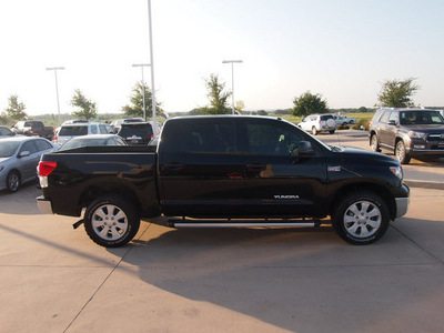 toyota tundra 2011 black grade flex fuel 8 cylinders 4 wheel drive automatic 76049