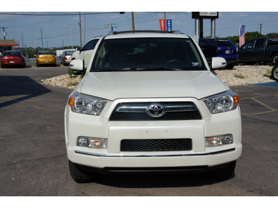 toyota 4runner 2011 white suv sr5 gasoline 6 cylinders 2 wheel drive automatic 78753