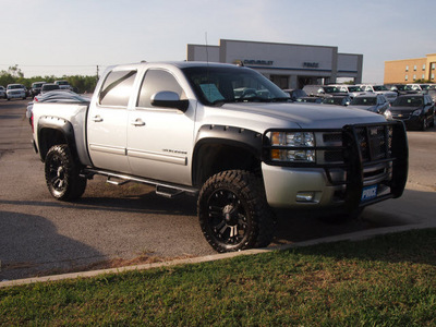 chevrolet silverado 1500 2011 silver ltz flex fuel 8 cylinders 4 wheel drive automatic 78064