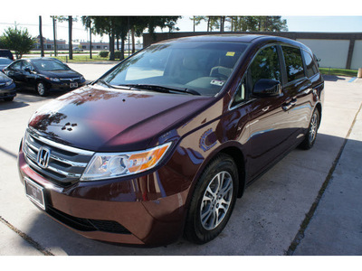 honda odyssey 2012 dk  red van ex l gasoline 6 cylinders front wheel drive automatic 77339