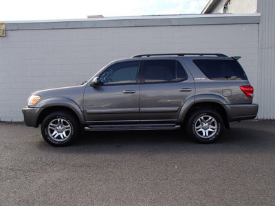 toyota sequoia 2006 dk  gray suv limited gasoline 8 cylinders 4 wheel drive automatic with overdrive 98371