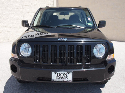 jeep patriot 2010 black suv sport gasoline 4 cylinders front wheel drive automatic 76011