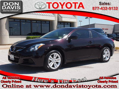 nissan altima 2011 dk  red coupe 2 5 s gasoline 4 cylinders front wheel drive automatic 76011