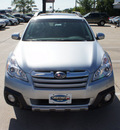 subaru outback 2013 ice silver metallic wagon 2 5i limited gasoline 4 cylinders all whee drive cont  variable trans  76205