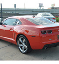 chevrolet camaro 2010 orange coupe ss gasoline 8 cylinders rear wheel drive 6 speed manual 77074