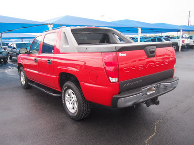 chevrolet avalanche 2005 red lt flex fuel 8 cylinders rear wheel drive automatic 76234