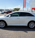 toyota venza 2009 white wagon gasoline 4 cylinders front wheel drive automatic 76087