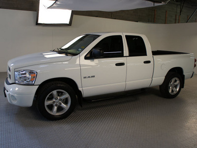 dodge ram 1500 2008 white pickup truck st lone star gasoline 8 cylinders rear wheel drive automatic 75219