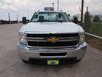 chevrolet silverado 3500hd cc 2013 white work truck gasoline 8 cylinders 4 wheel drive automatic 78155