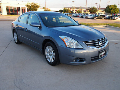 nissan altima 2012 gray sedan s gasoline 4 cylinders front wheel drive automatic 75007