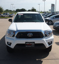 toyota tacoma 2013 white prerunner v6 gasoline 6 cylinders 2 wheel drive 5 speed automatic 76049