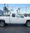 chevrolet silverado 1500 2012 white pickup truck lt flex fuel 8 cylinders 2 wheel drive automatic 33177