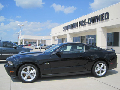 ford mustang 2012 black coupe gt premium gasoline 8 cylinders rear wheel drive 6 speed manual 77578