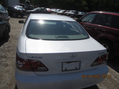 lexus es 300