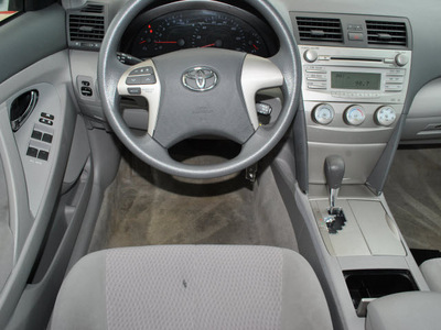 toyota camry 2011 silver sedan le gasoline 4 cylinders front wheel drive automatic 75067