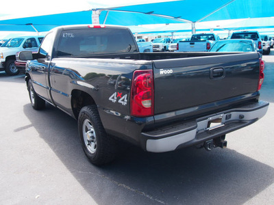 chevrolet silverado 1500 2003 dk  gray pickup truck work truck flex fuel 8 cylinders 4 wheel drive automatic 76234