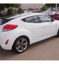 hyundai veloster 2013 white coupe gasoline 4 cylinders front wheel drive automatic 77074