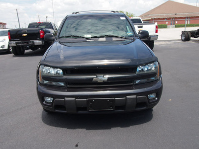 chevrolet trailblazer 2004 dk  gray suv lt gasoline 6 cylinders rear wheel drive automatic 76234