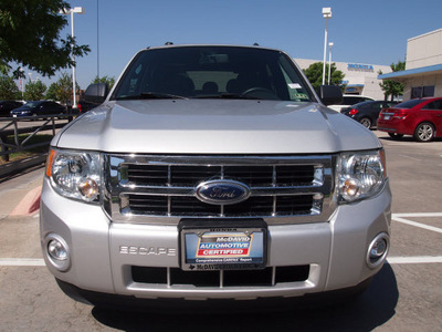 ford escape 2009 silver suv xlt gasoline 6 cylinders front wheel drive automatic 75034