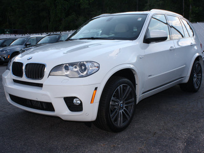 bmw x5 2013 white xdrive35i sport activity gasoline 6 cylinders all whee drive automatic 27616