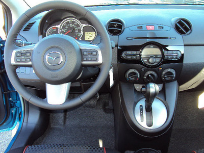 mazda mazda2 2012 blue hatchback touring gasoline 4 cylinders front wheel drive automatic 32901