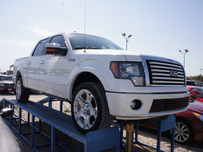 ford f 150 2011 white lariat limited gasoline 8 cylinders 4 wheel drive automatic 76234