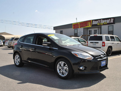 ford focus 2012 black hatchback sel flex fuel 4 cylinders front wheel drive automatic 78523
