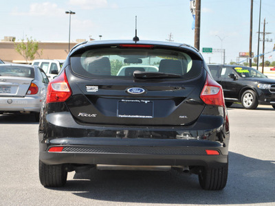 ford focus 2012 black hatchback sel flex fuel 4 cylinders front wheel drive automatic 78523