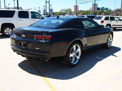 chevrolet camaro 2012 black coupe ss gasoline 8 cylinders rear wheel drive 6 speed manual 78130