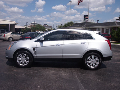 cadillac srx 2010 silver suv gasoline 6 cylinders front wheel drive shiftable automatic 77074