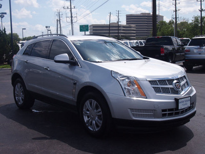 cadillac srx 2010 silver suv gasoline 6 cylinders front wheel drive shiftable automatic 77074