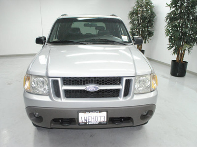 ford explorer sport 2002 lt  gray suv value gasoline 6 cylinders rear wheel drive automatic 91731