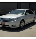 toyota avalon 2011 white sedan gasoline 6 cylinders front wheel drive automatic with overdrive 77706