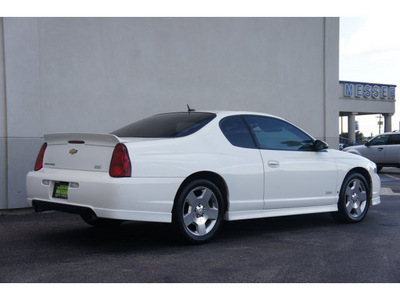chevrolet monte carlo 2007 white coupe ss gasoline 8 cylinders front wheel drive automatic 79407
