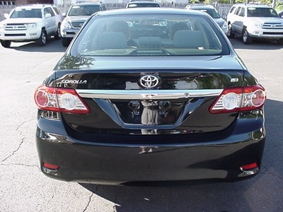 toyota corolla 2011 black sedan le gasoline 4 cylinders front wheel drive automatic 06019