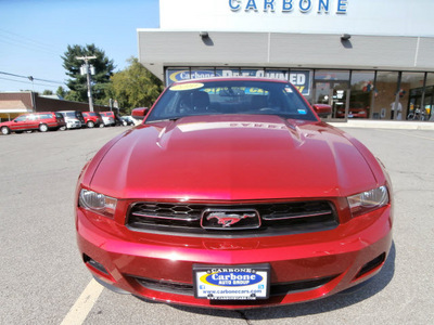 ford mustang 2010 red coupe gasoline 6 cylinders rear wheel drive automatic 13502