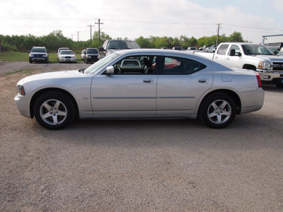 dodge charger 2010 silver sedan sxt gasoline 6 cylinders rear wheel drive automatic 78064